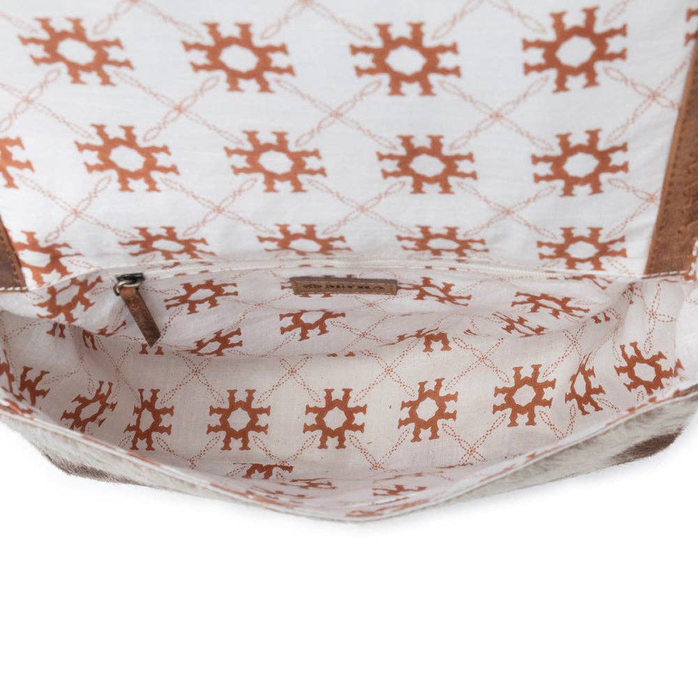 Myra Bronco Ridge Handtooled Bag in Canyon Tan: Canyon Tan