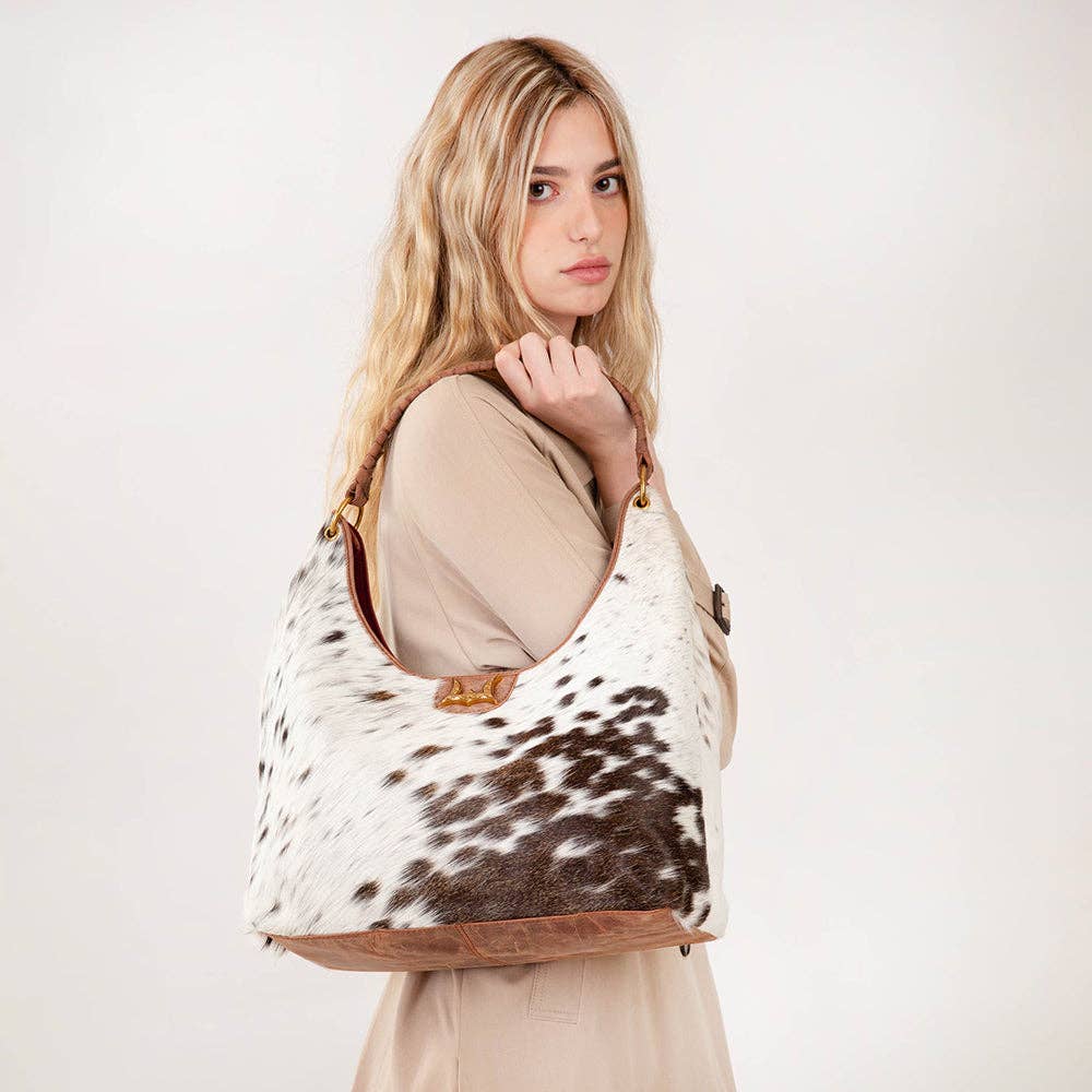 Loyal West Large Purse: In Cowhide And Calfskin / Single